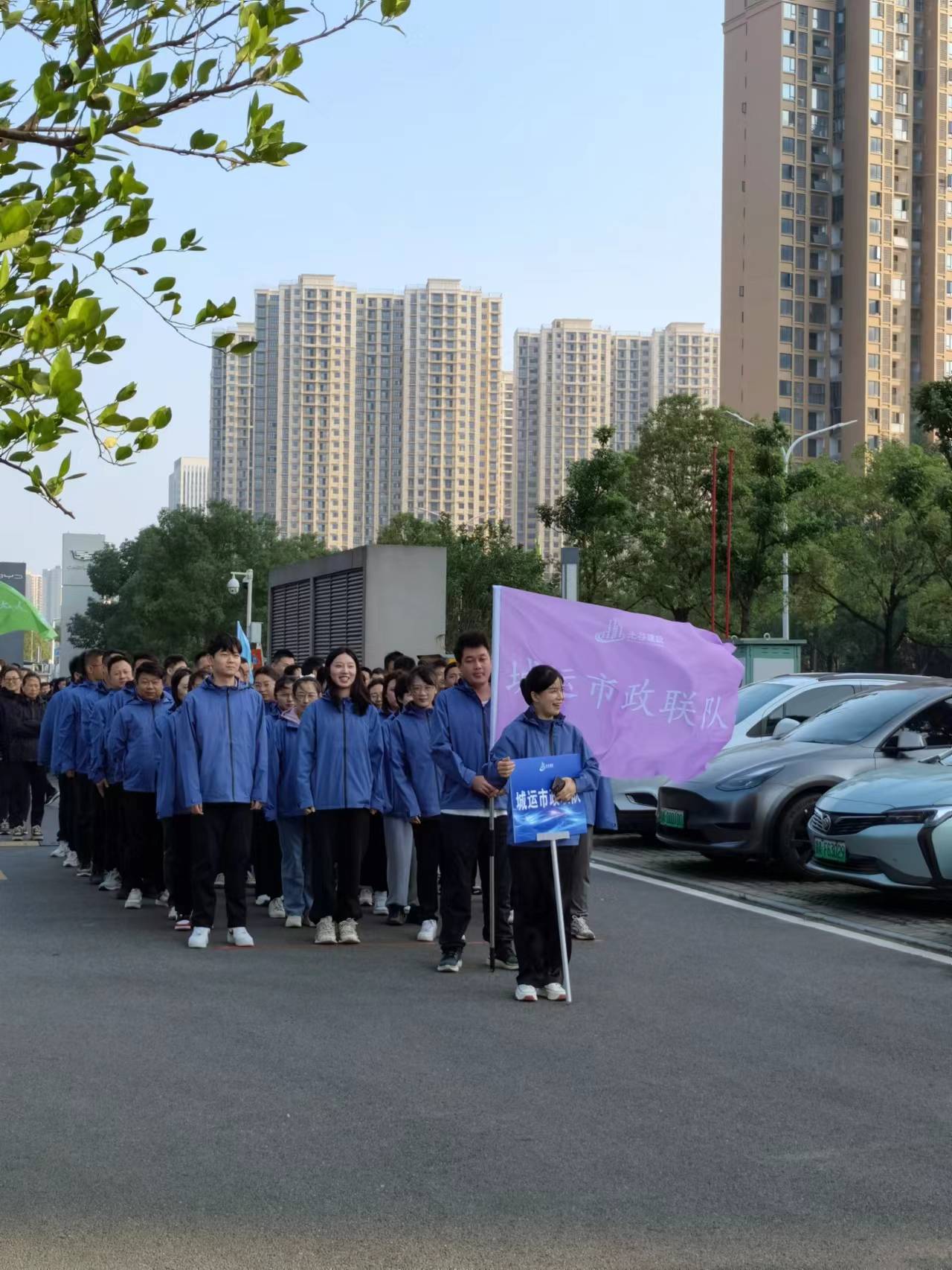 1698043945963092533.jpg 1698043945963092533.jpg