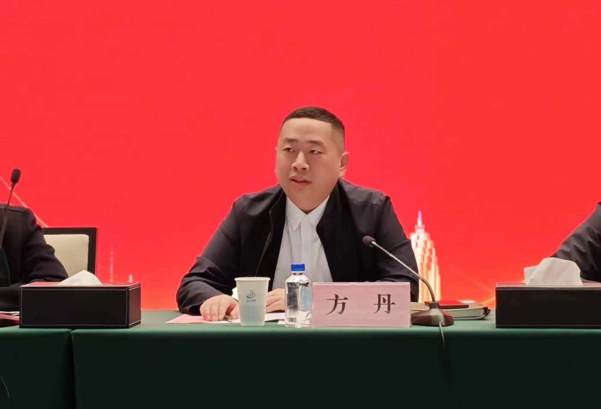 1736907557236013846.jpg 1736907557236013846.jpg